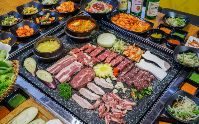 BLUE HOUSE – Trải nghiệm thiên đường thịt nướng Hàn Quốc đích thực tại Đà Nẵng 